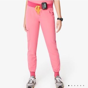 NWT - Zamora Jogger - Neon Pink